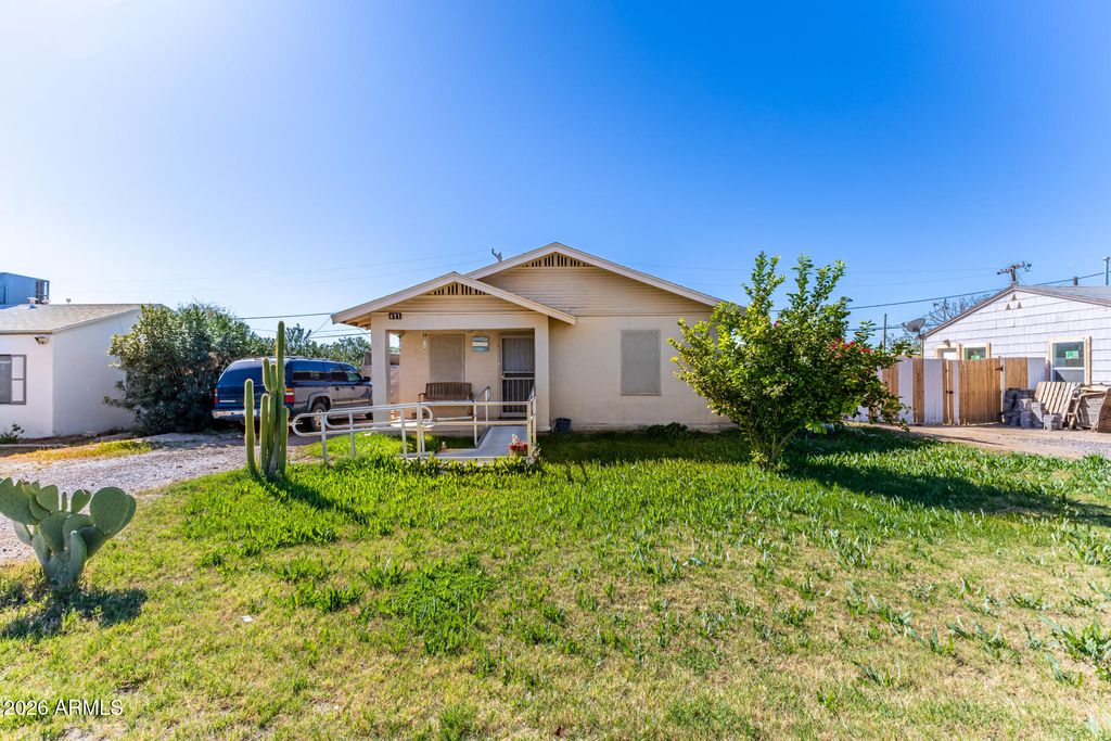 Photo of 421 E Edison Avenue, Buckeye, AZ 85326 (MLS # 6996476)
