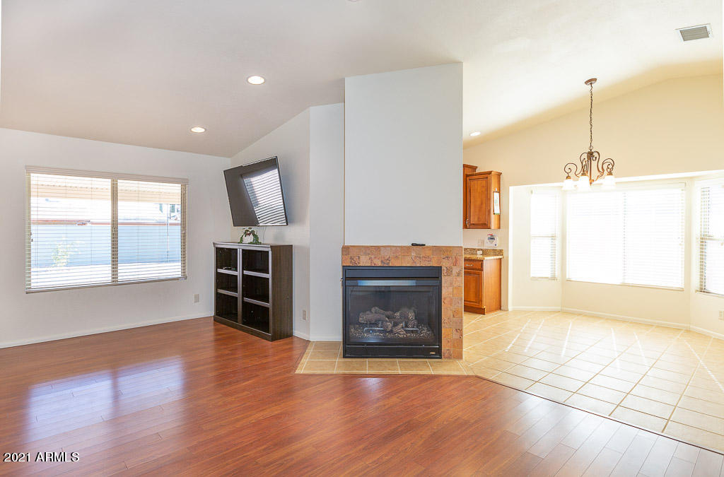 EAGLE RIDGE AMD - Residential