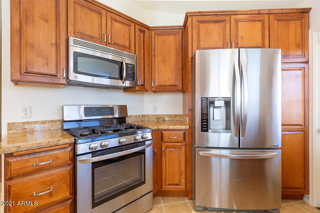 EAGLE RIDGE AMD - Residential