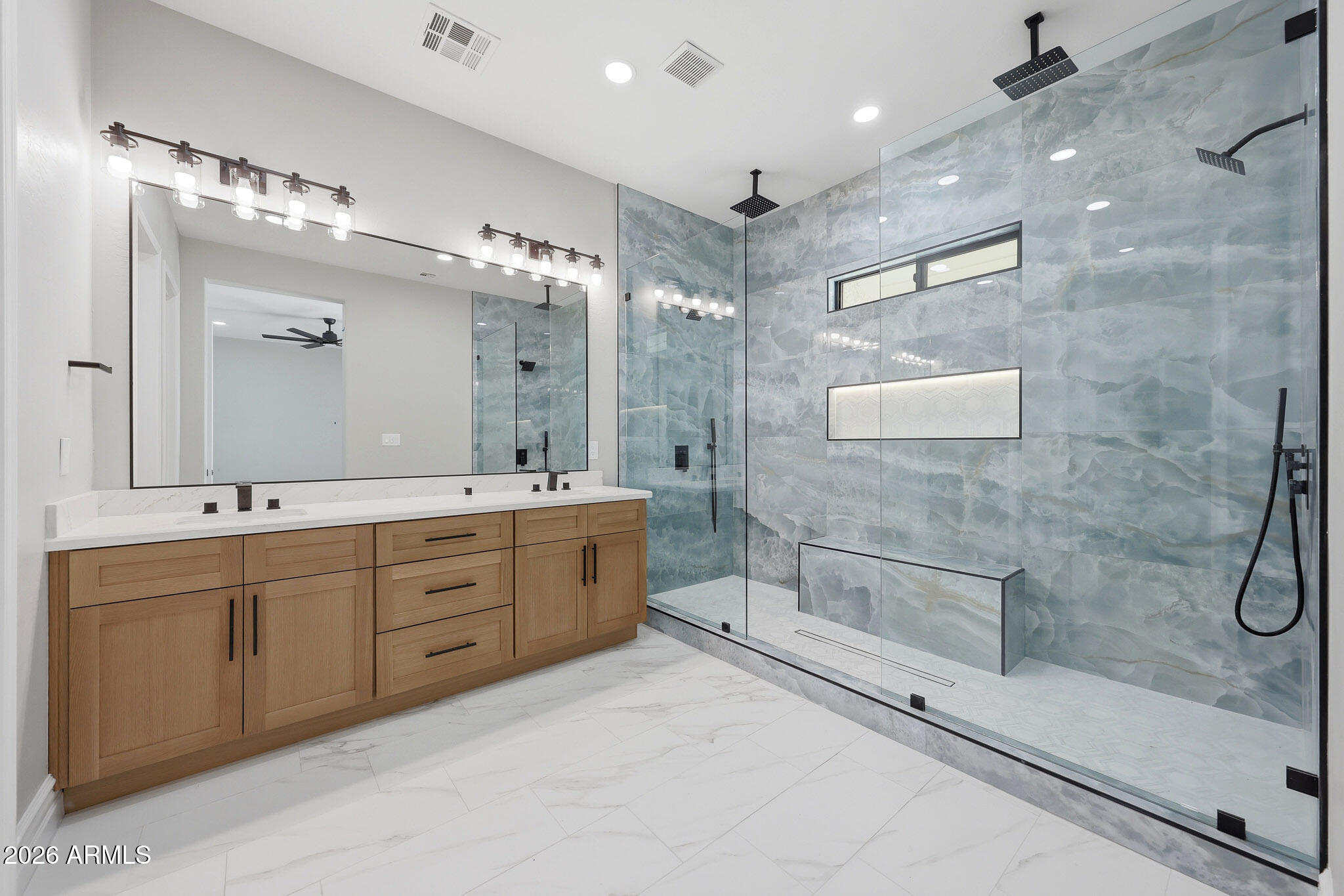 8001 W SAN JUAN Avenue