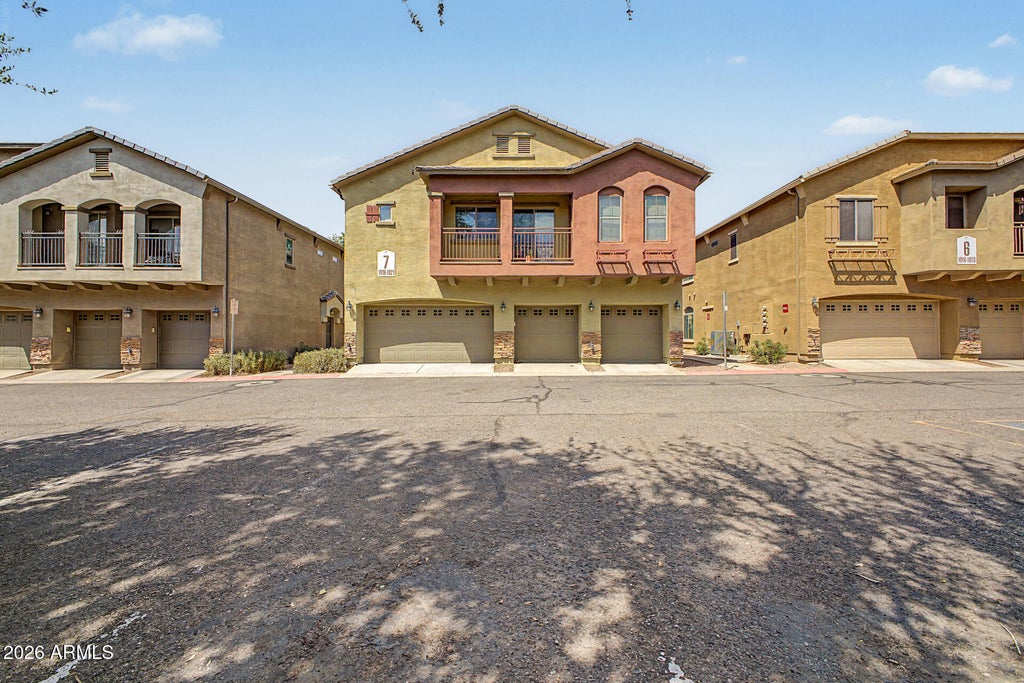 Photo of 18250 N 32nd Street #1021, Phoenix, AZ 85032 (MLS # 7073497)