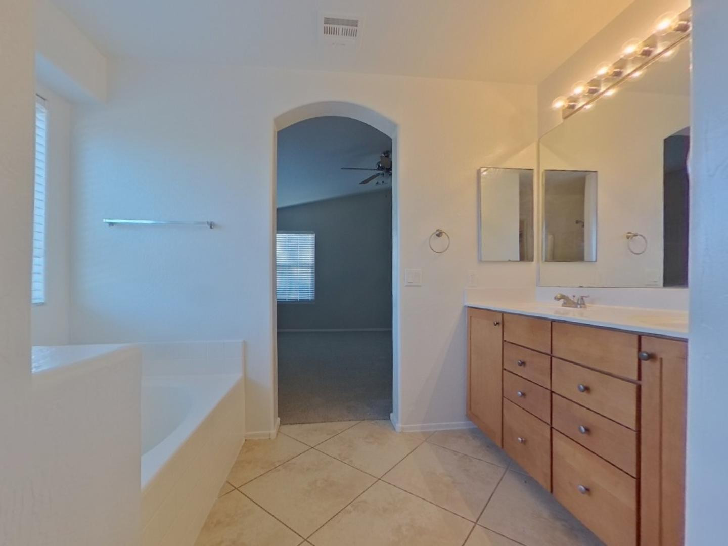 25768 W Victory Street