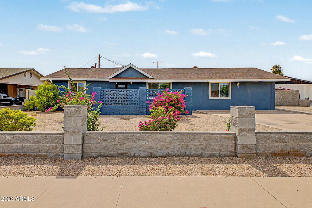 Photo of 1038 S Drew Street, Mesa, AZ 85210 (MLS # 7027114)