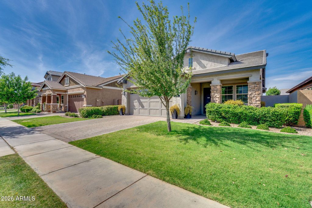 Photo of 3918 E Arabian Drive, Gilbert, AZ 85296 (MLS # 7018757)