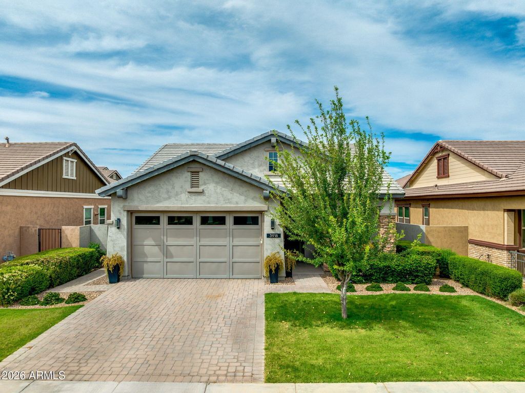 Photo of 3918 E Arabian Drive, Gilbert, AZ 85296 (MLS # 7018757)