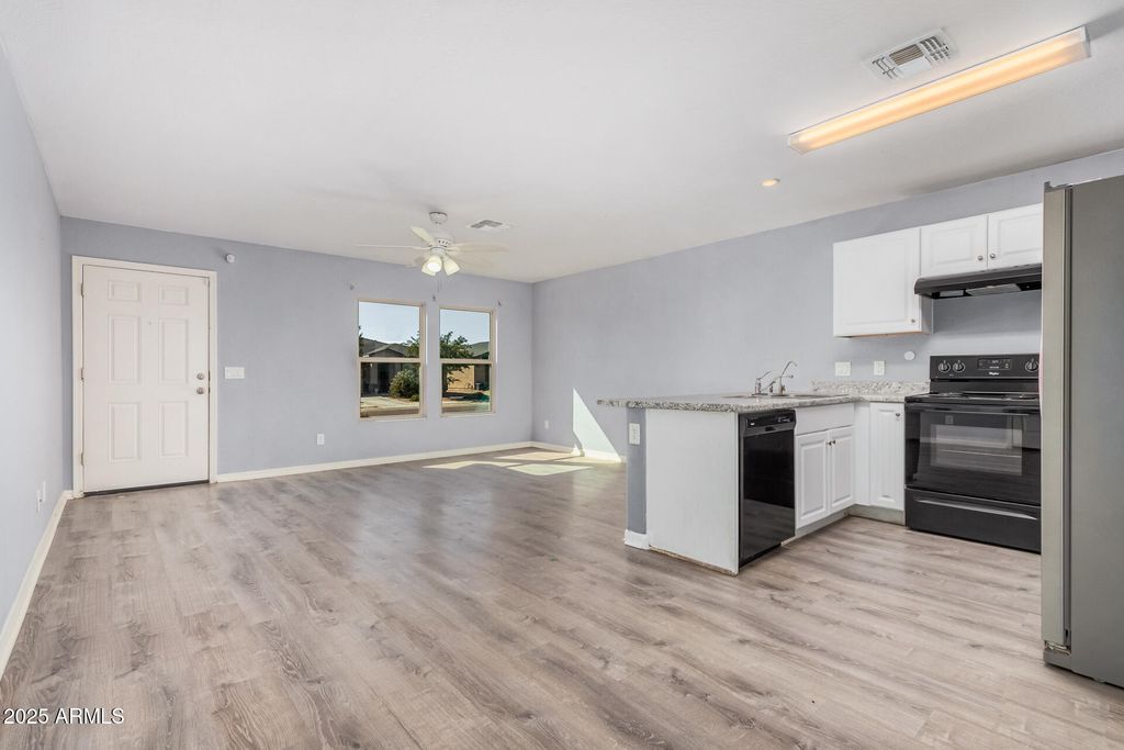 Photo of 190 E Douglas Avenue, Coolidge, AZ 85128 (MLS # 6937737)