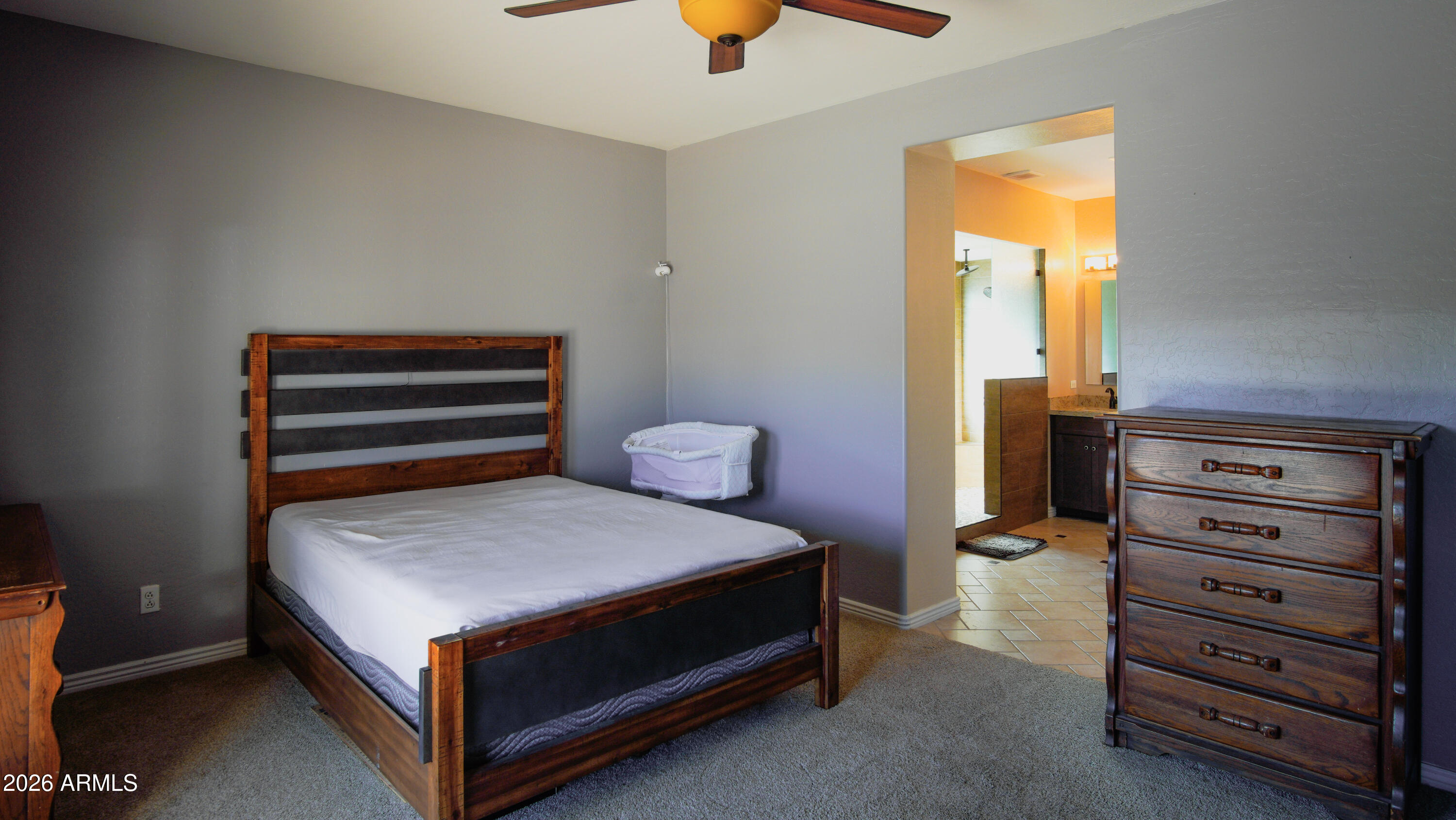 QUEENLAND MANOR PHASE 2 - Residential