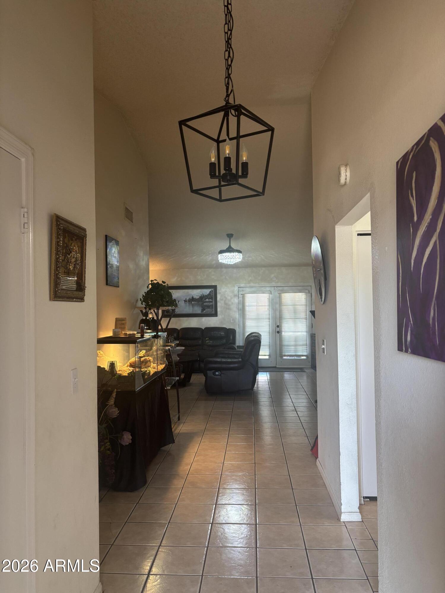 9002 W CORONADO Road