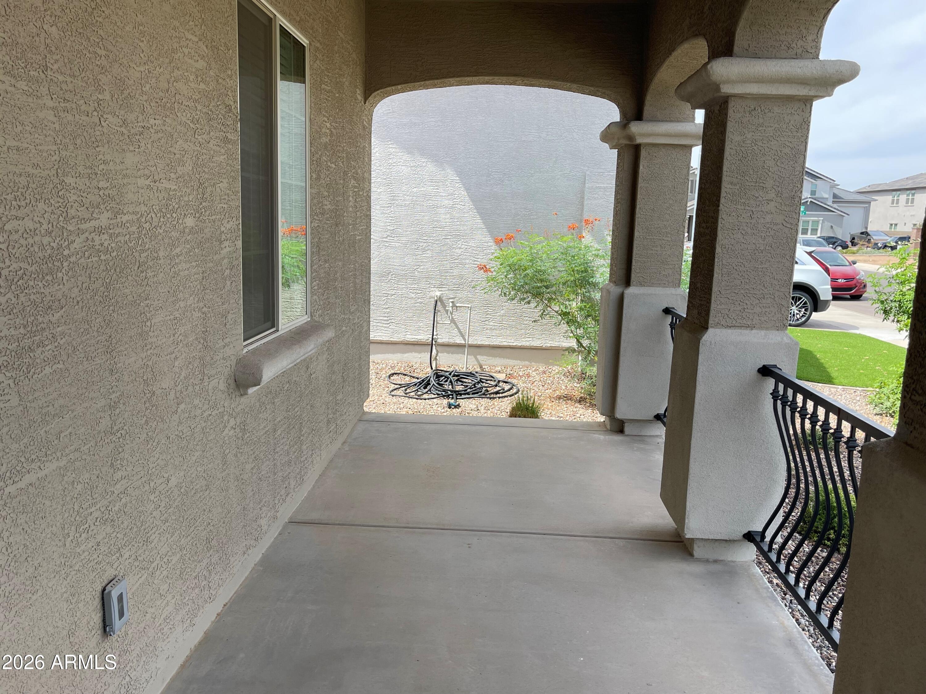 10027 W VERDE Lane