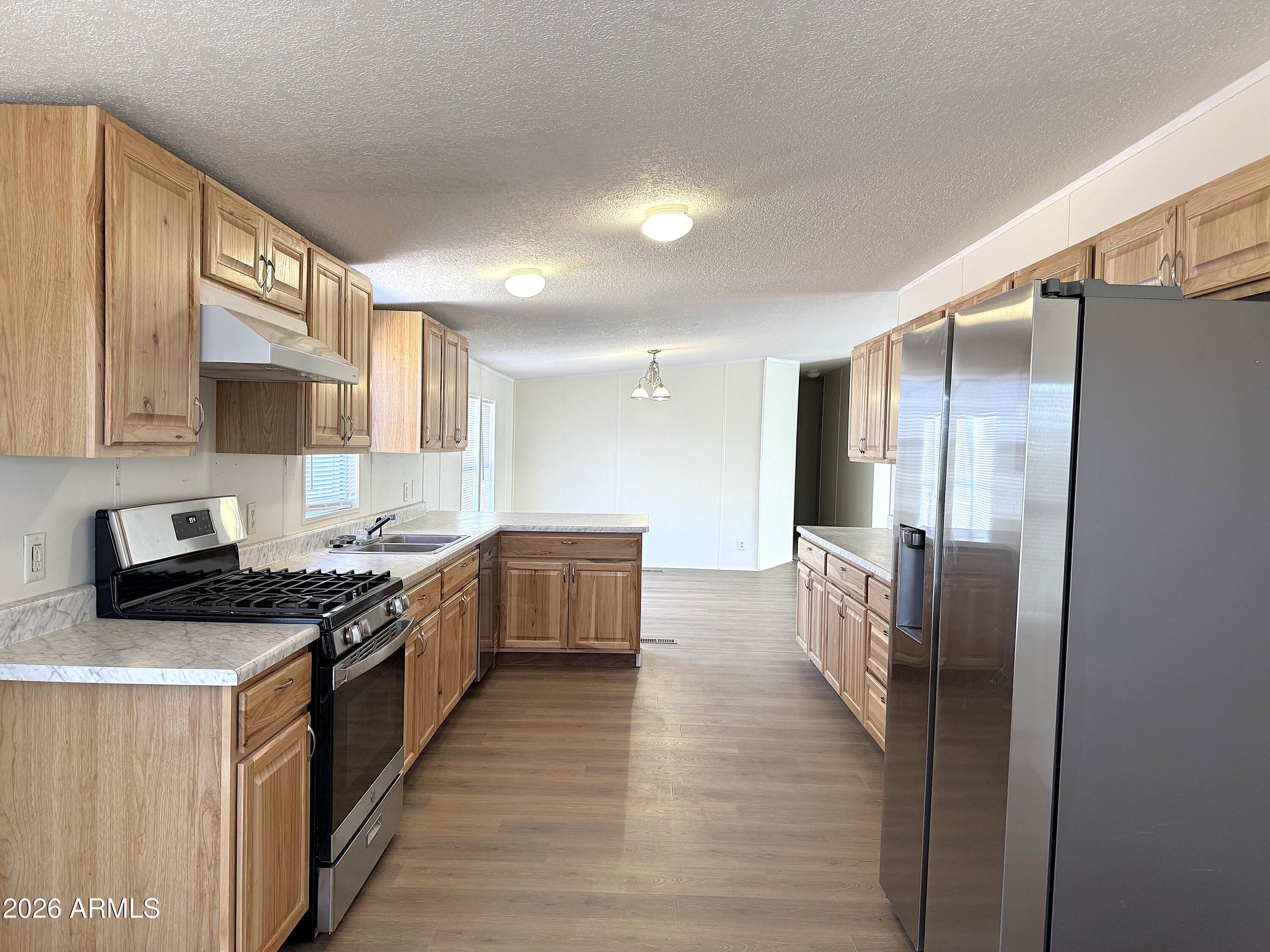 1030 N HUNT RANCH Trail