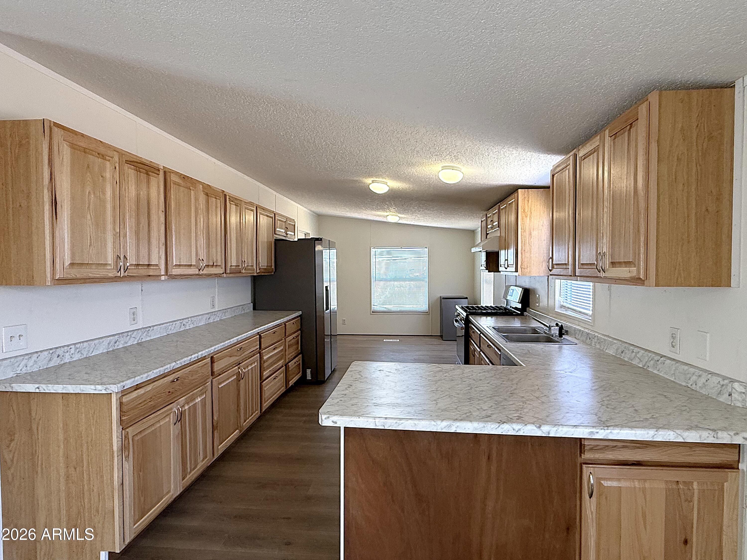 1030 N HUNT RANCH Trail