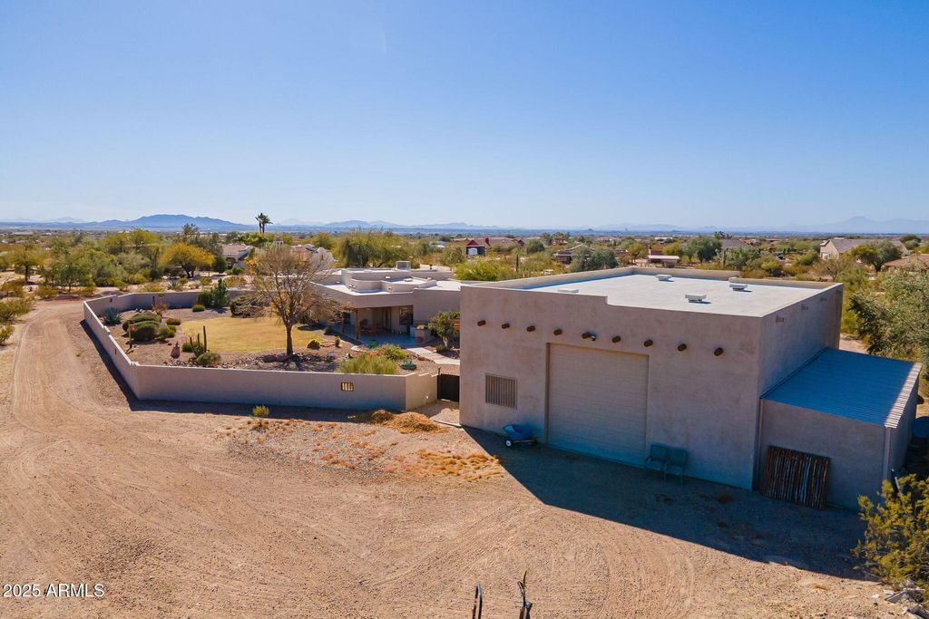 Photo of 11497 N Sombra Del Monte Road, Casa Grande, AZ 85194 (MLS # 6978476)
