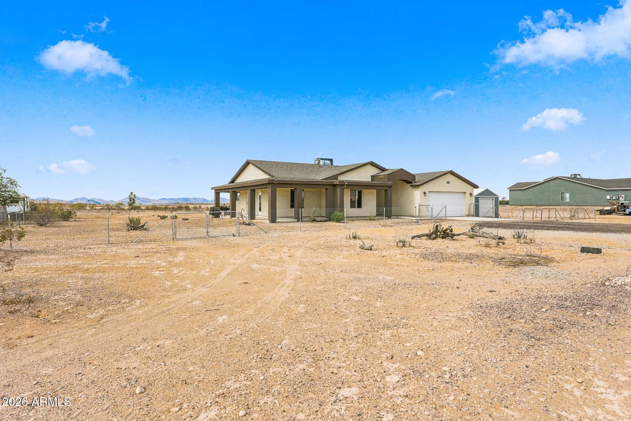 33201 W Siesta Way