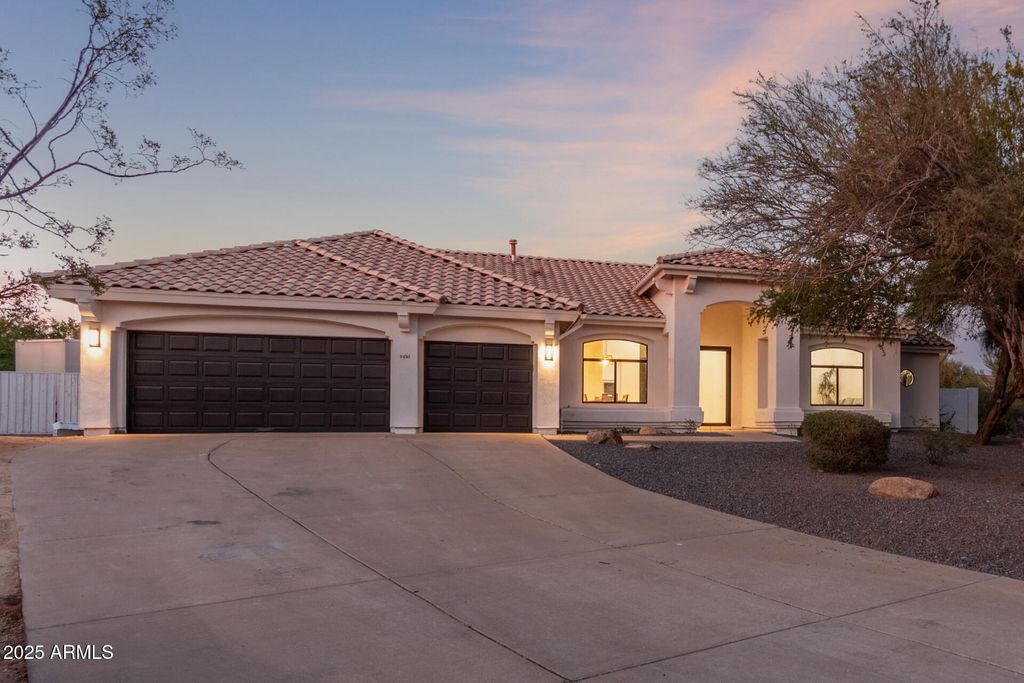 Photo of 8156 E Questa Road, Scottsdale, AZ 85255 (MLS # 6861074)