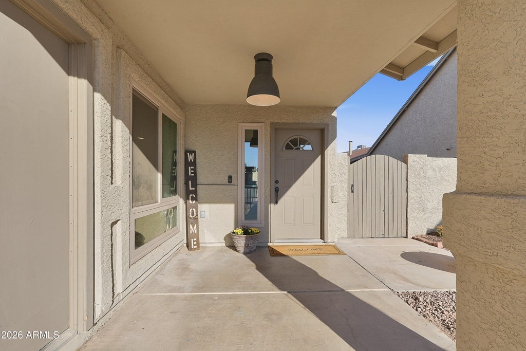 Photo of 743 N Valencia Place, Chandler, AZ 85226 (MLS # 7091560)