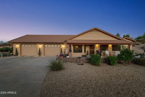 A home in Wickenburg