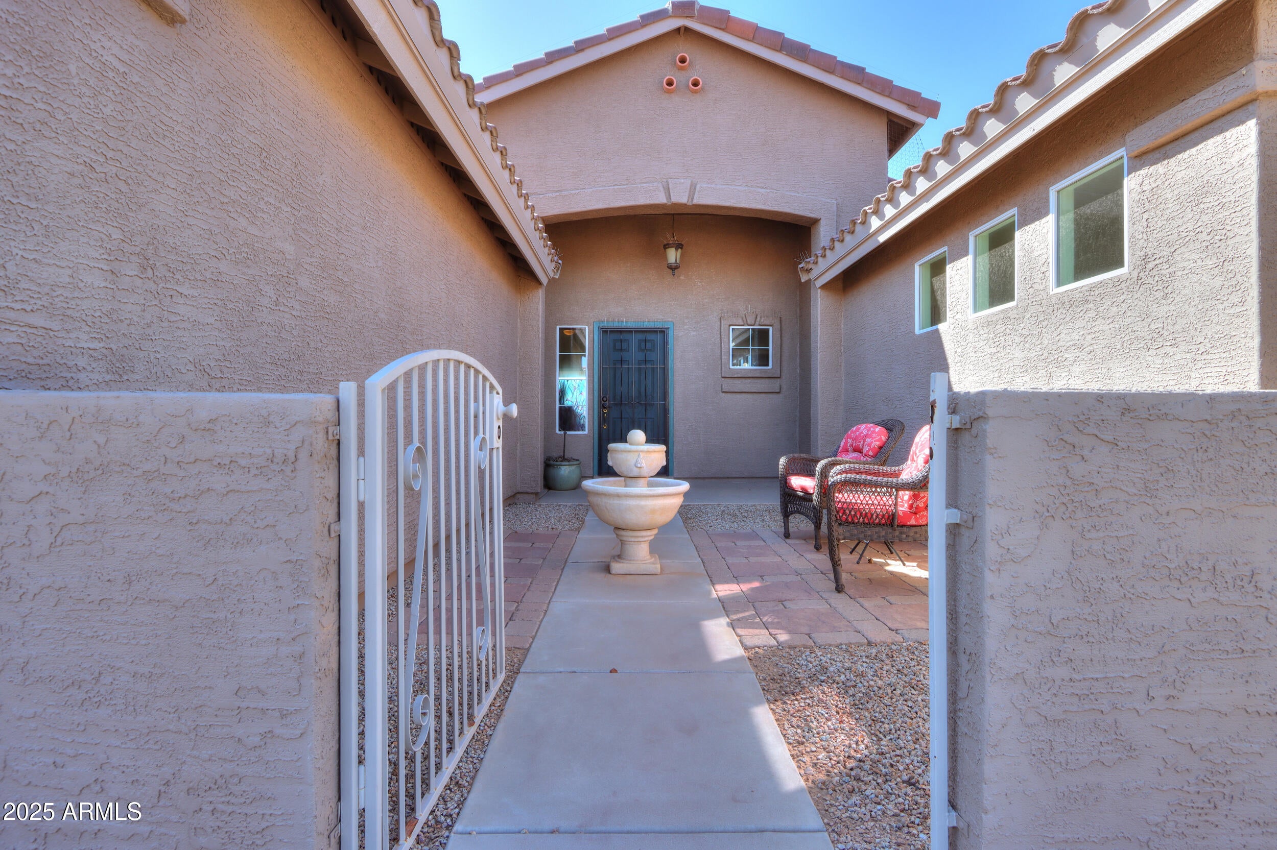 2385 E FIESTA Drive