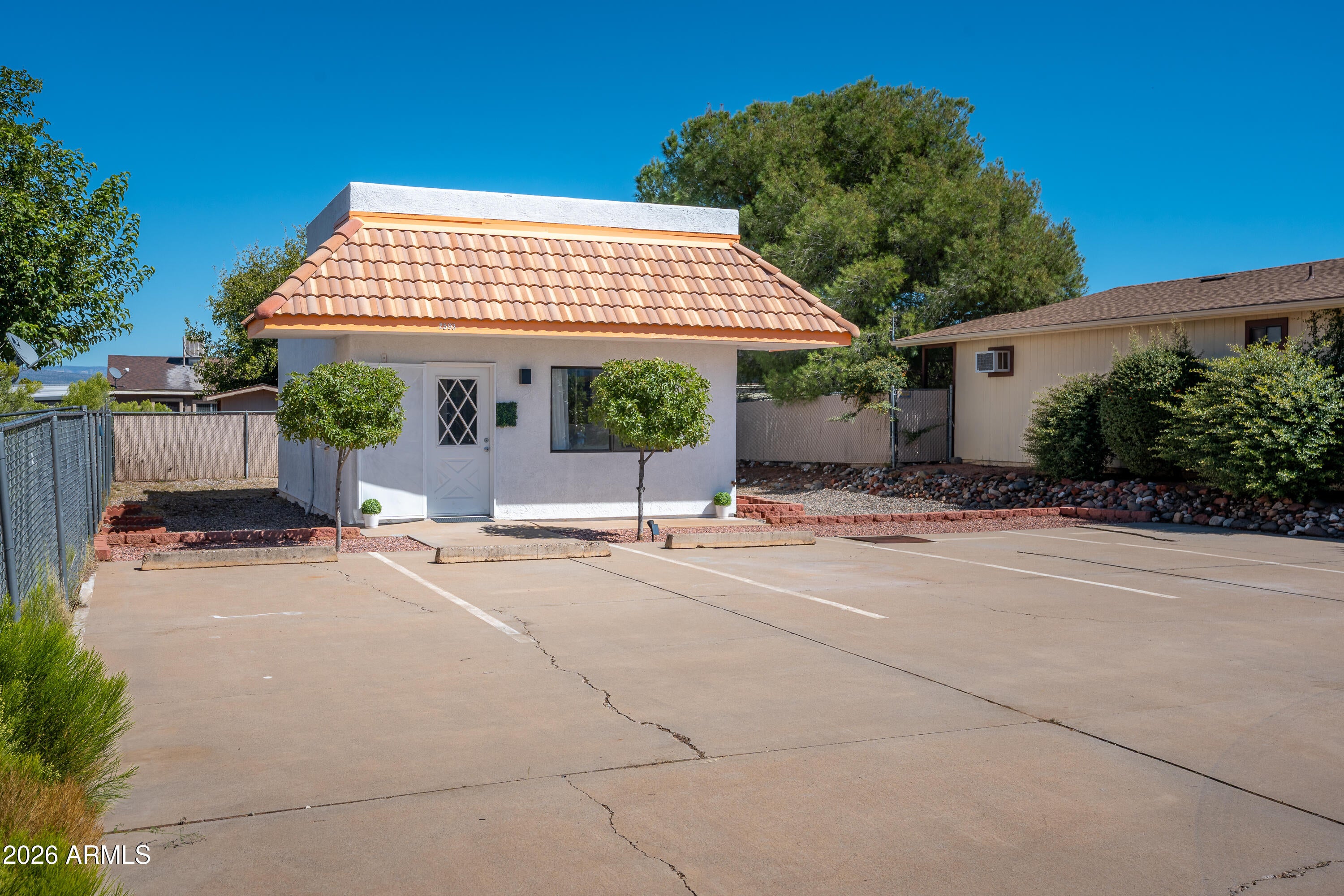 2593 S VILLAGE Drive
