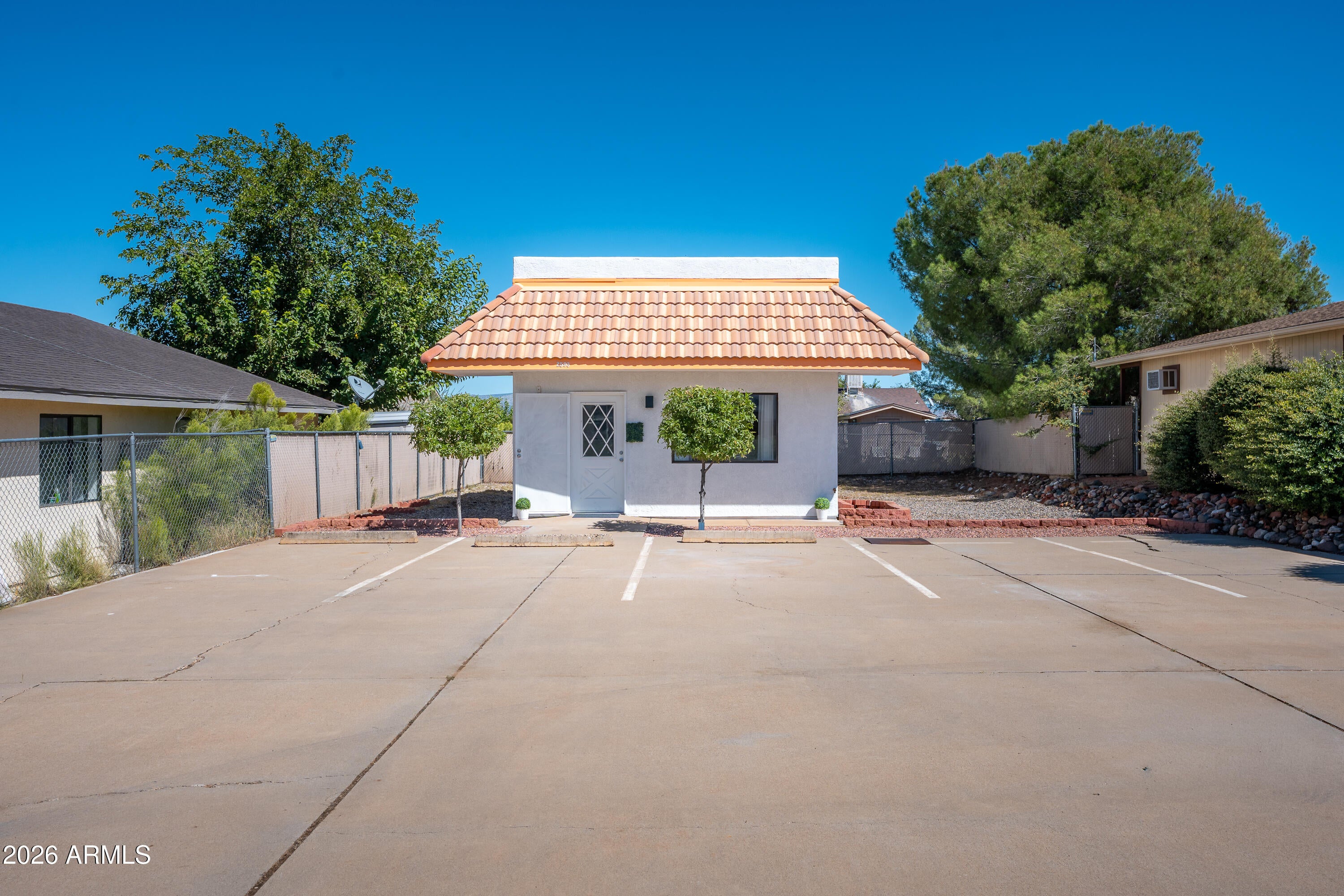 2593 S VILLAGE Drive