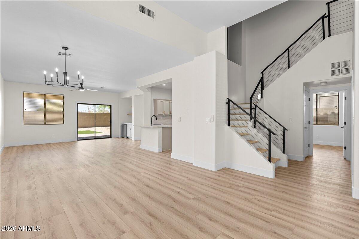 43336 N HEAVENLY Way