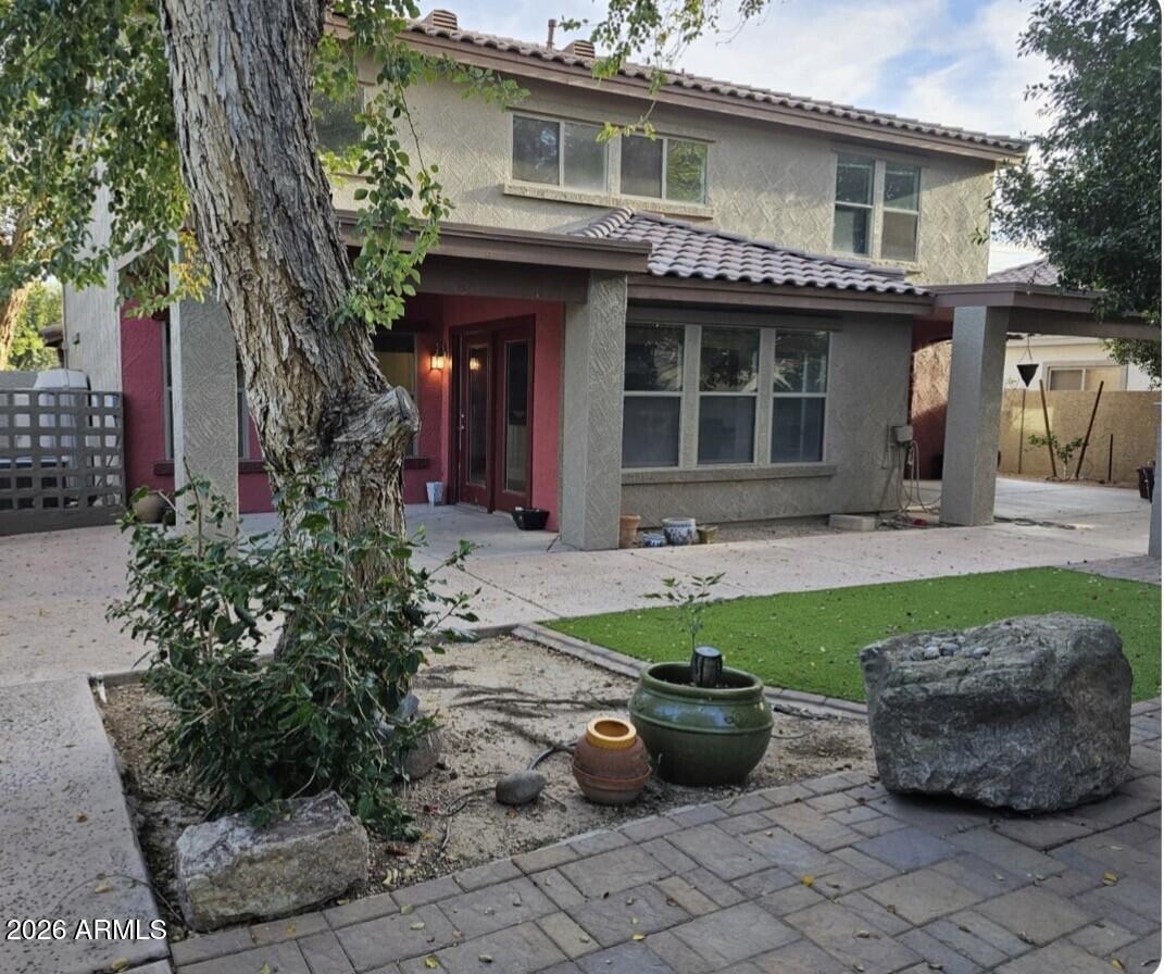 3582 E SANTA FE Lane