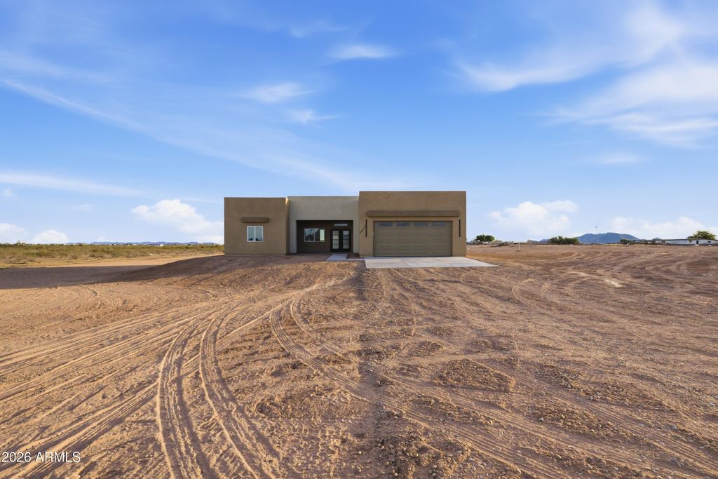 Photo of 38253 W Missouri Avenue, Tonopah, AZ 85354 (MLS # 6993431)