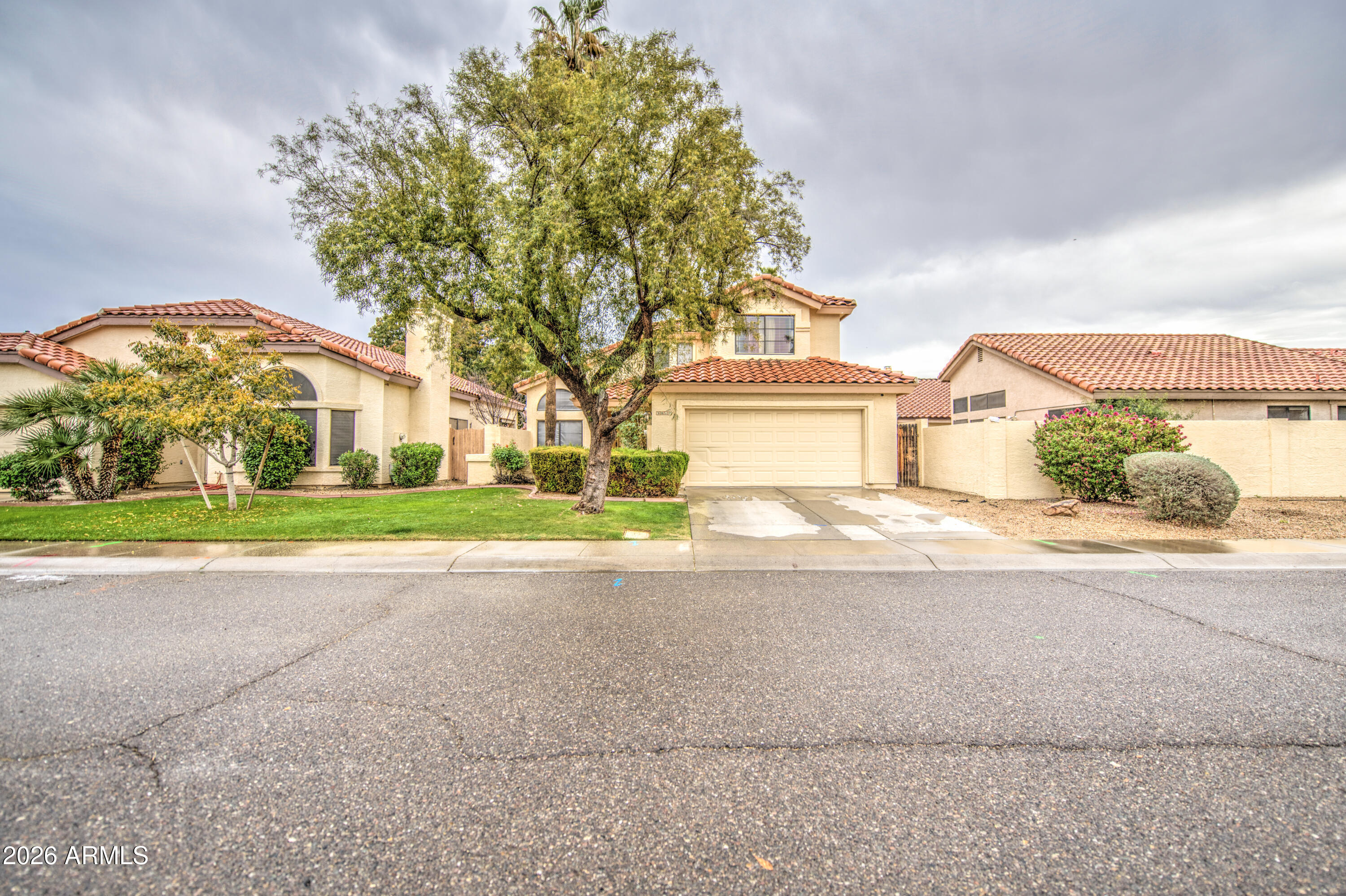 3817 N CARNATION Lane