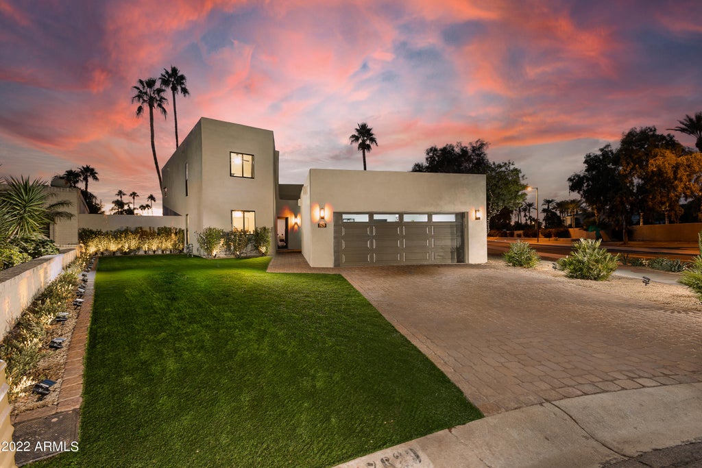 Photo of 7629 E Via De Ventura, Scottsdale, AZ 85258 (MLS # 7089826)