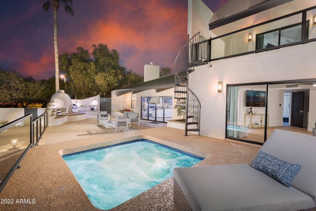 Photo of 7629 E Via De Ventura, Scottsdale, AZ 85258 (MLS # 7089826)