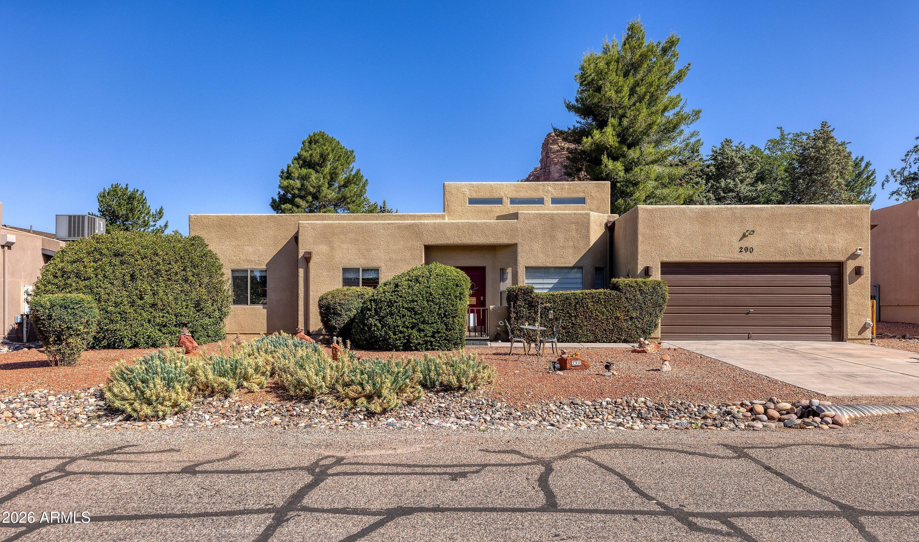 290 FAIRWAY OAKS Drive