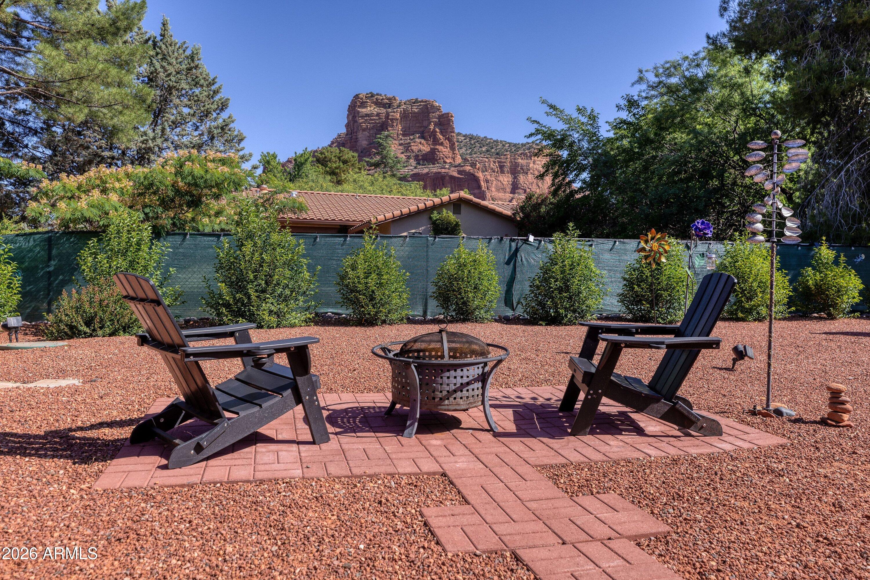 290 FAIRWAY OAKS Drive