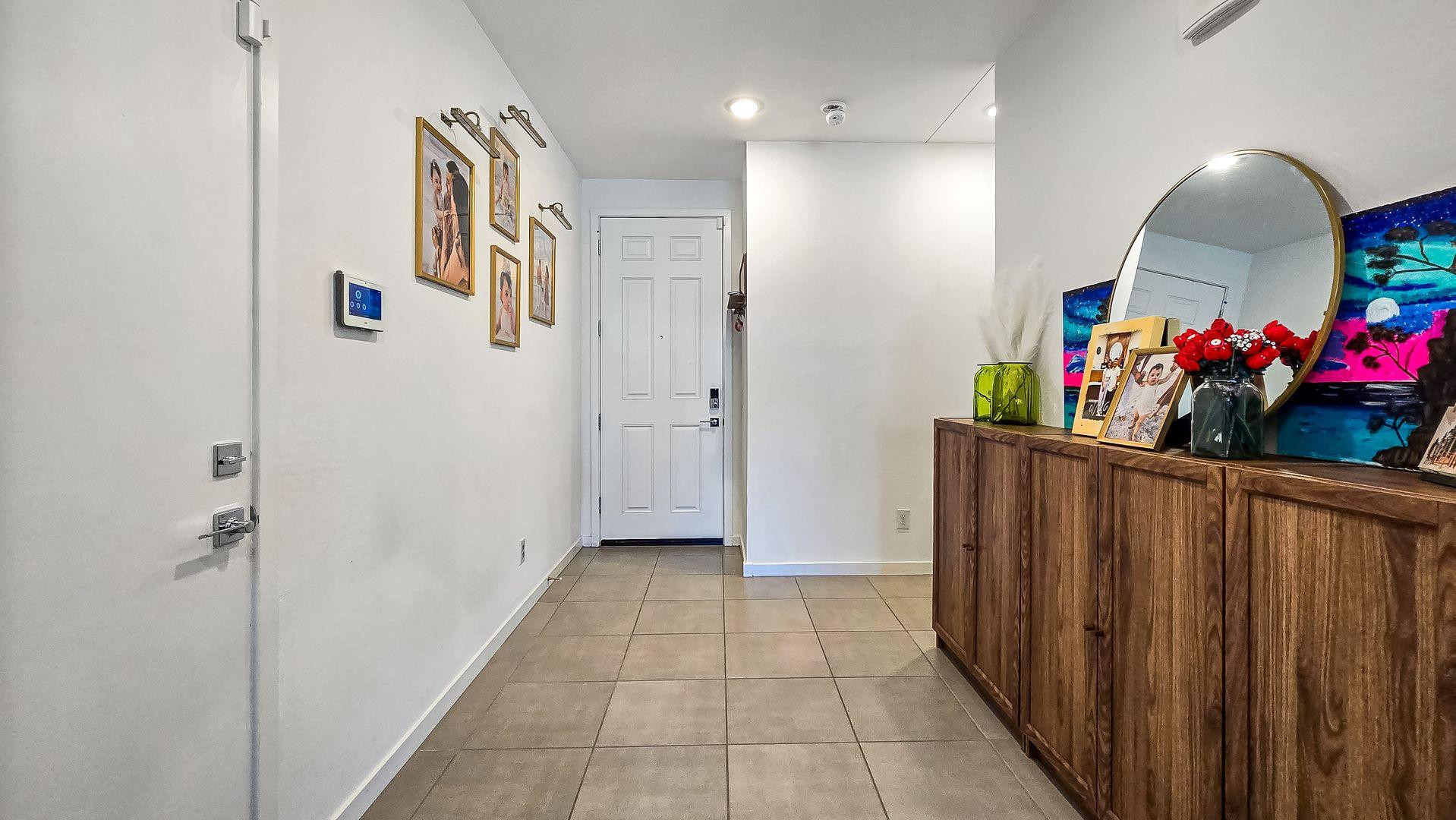 8820 W Agora Lane