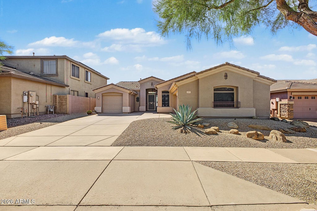Photo of 2757 W Via Calabria Way, Phoenix, AZ 85086 (MLS # 7094145)