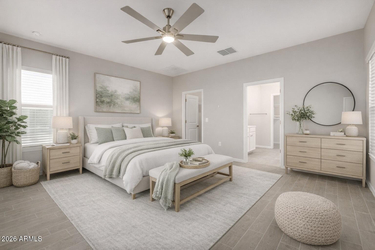 3018 W STRAIGHT ARROW Lane