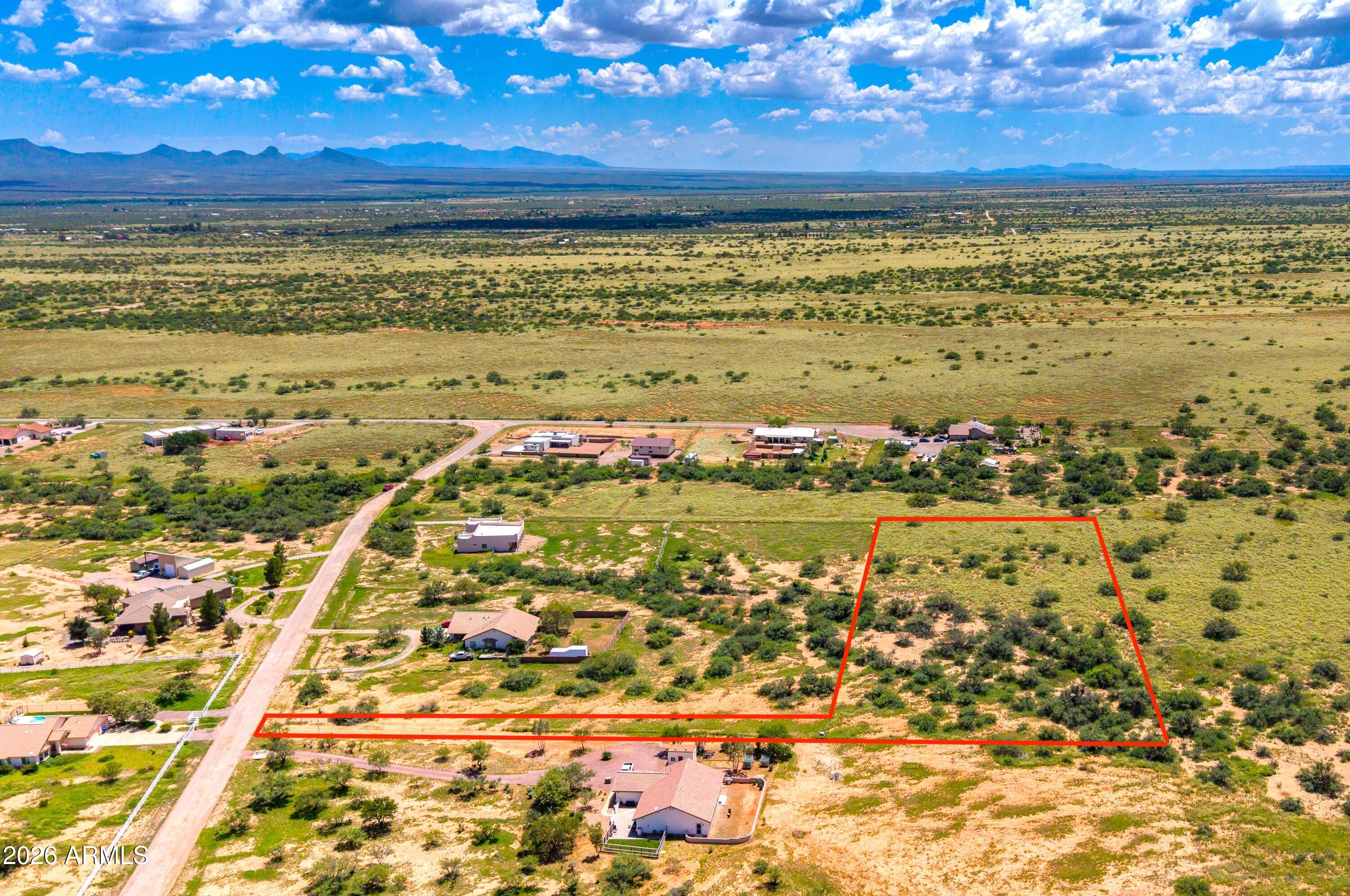 LOT 11 LOS RANCHOS -- 11