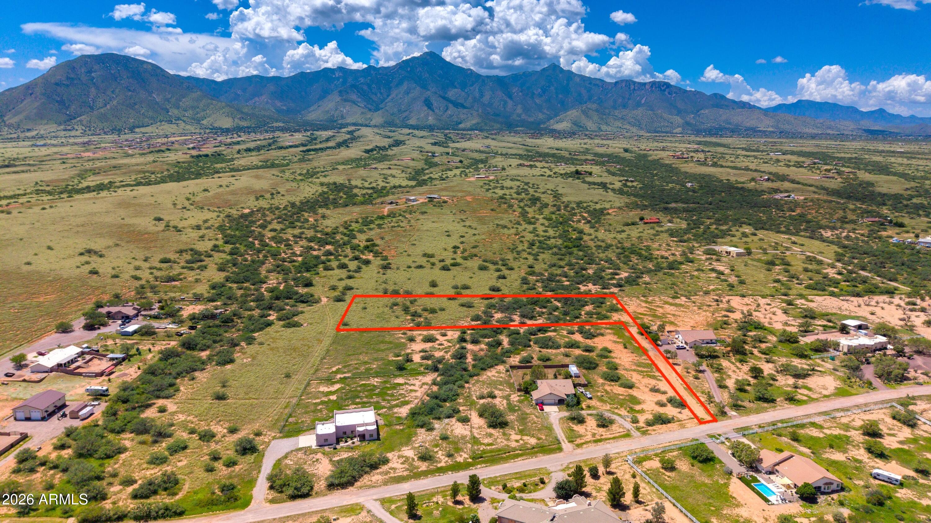 LOT 11 LOS RANCHOS -- 11