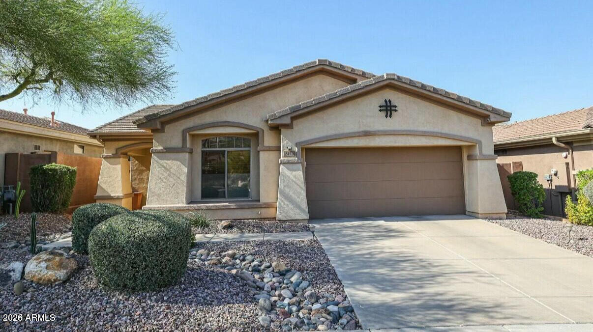 2423 W SHADOW GLEN Court