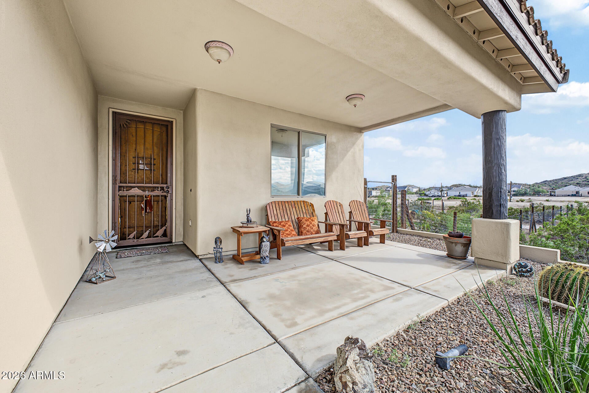 28515 N SADDLE TRAMP Way