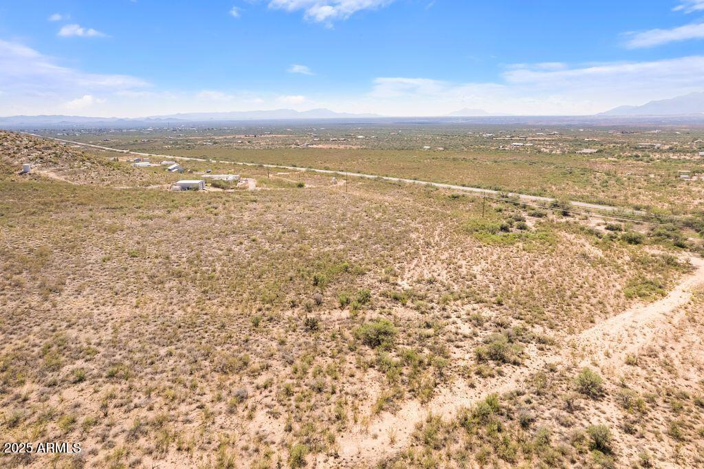 38 Acres W Highway 82 -- 6