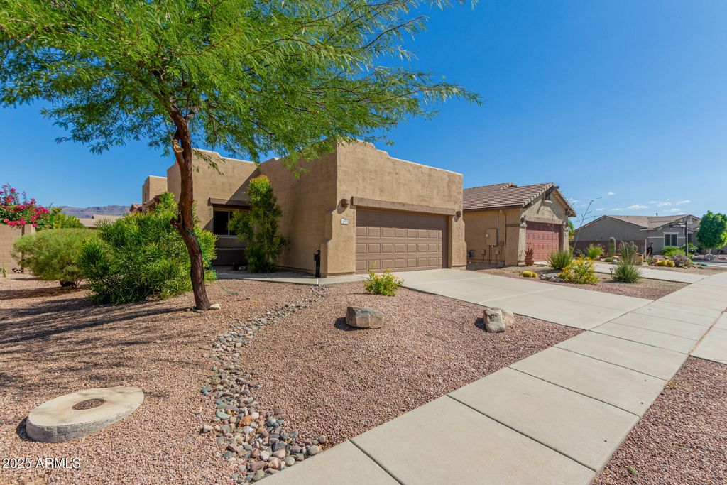 Photo of 10454 E Peralta Canyon Drive, Gold Canyon, AZ 85118 (MLS # 6920264)