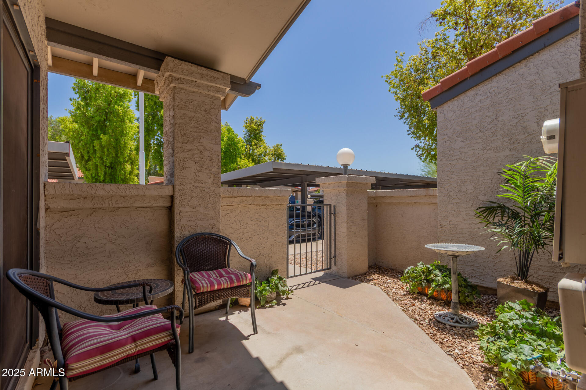 1718 S LONGMORE -- 67