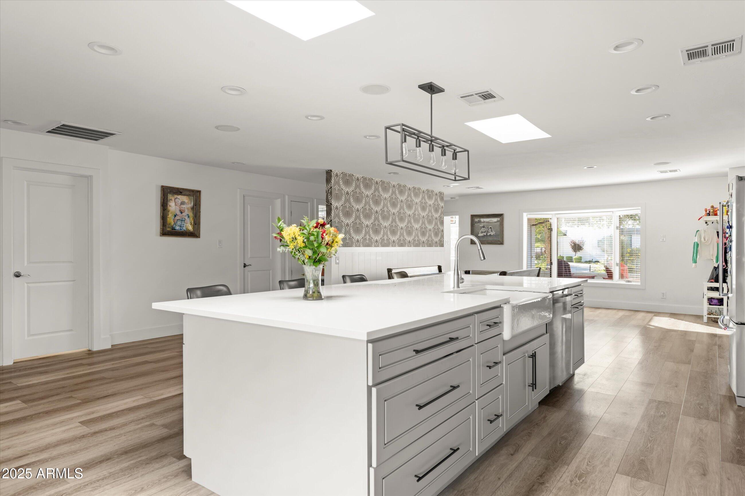 SUNBURST FARMS - Residential