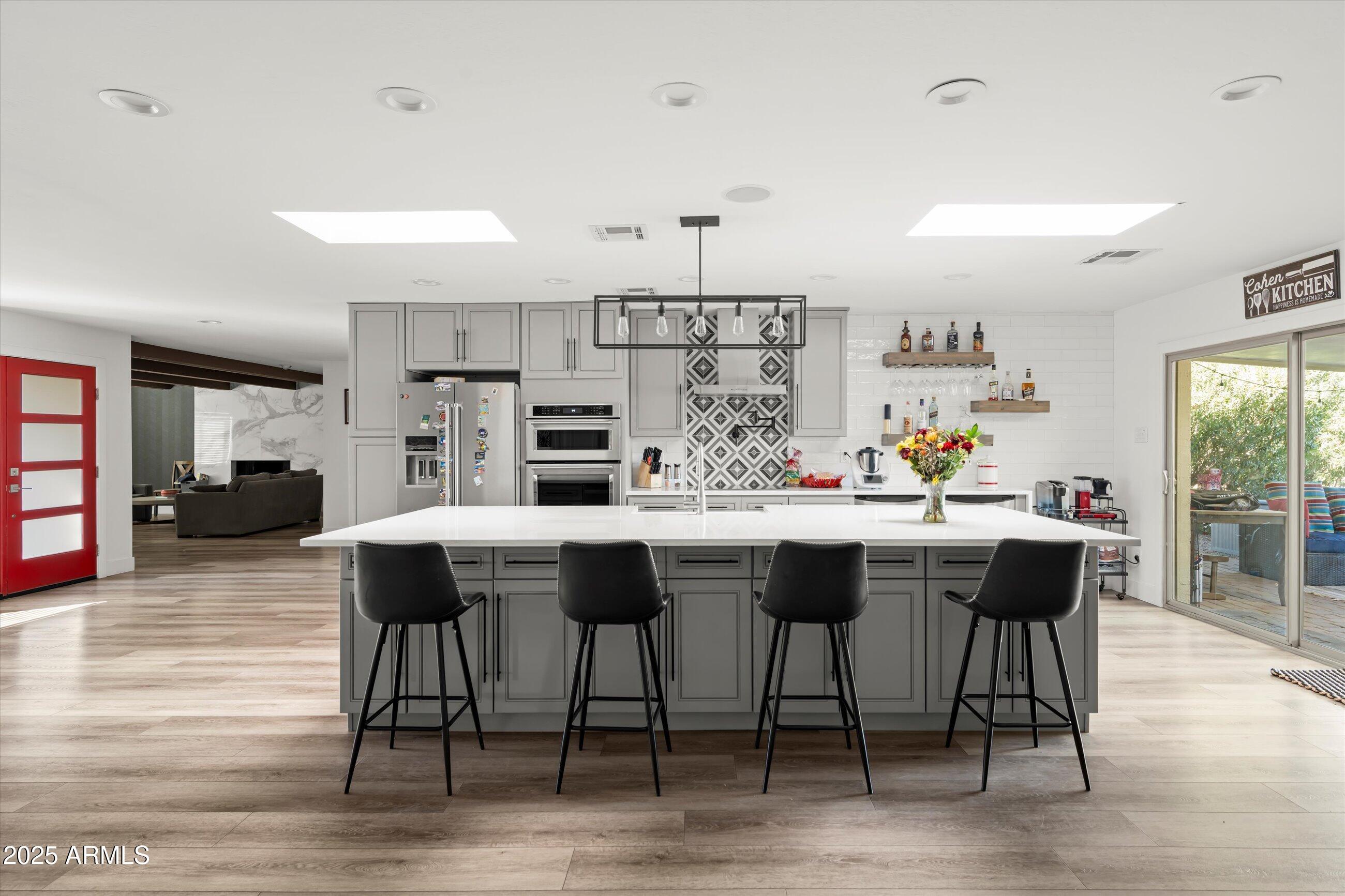 SUNBURST FARMS - Residential