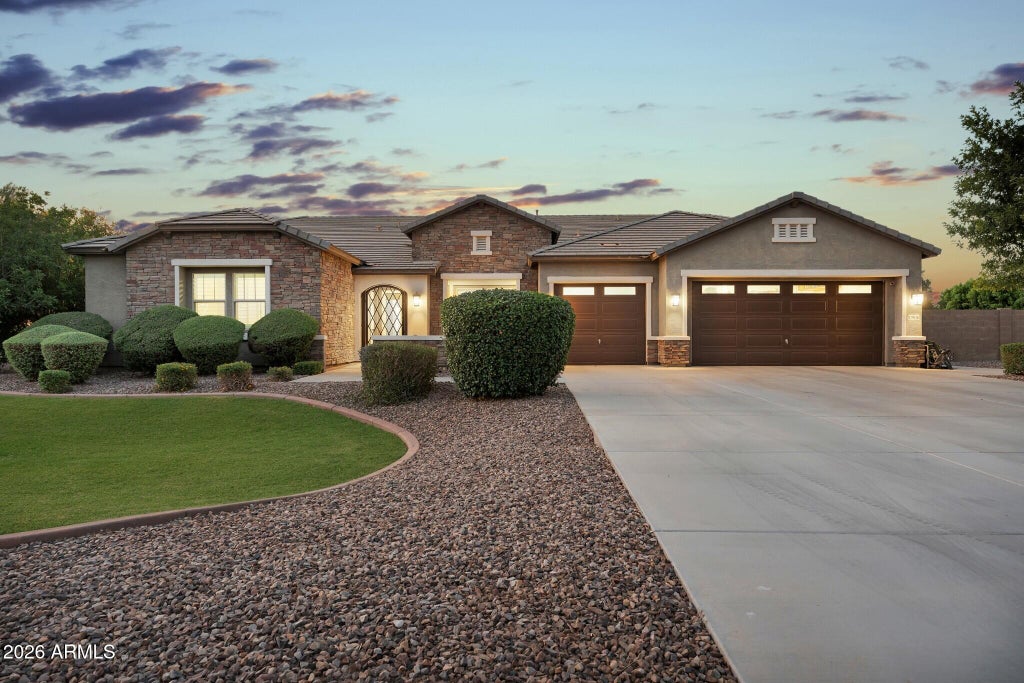 Photo of 19816 E Alamosa Drive, Queen Creek, AZ 85142 (MLS # 7046819)