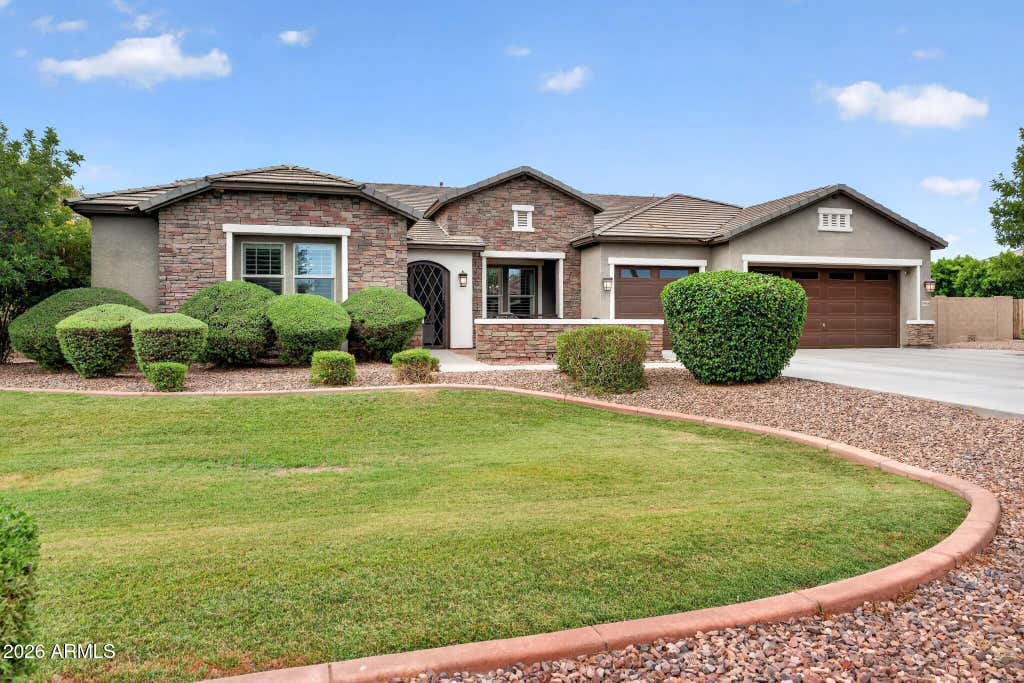 Photo of 19816 E Alamosa Drive, Queen Creek, AZ 85142 (MLS # 7046819)