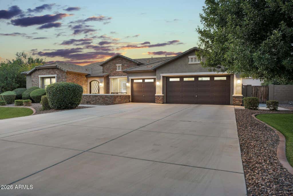 Photo of 19816 E Alamosa Drive, Queen Creek, AZ 85142 (MLS # 7046819)