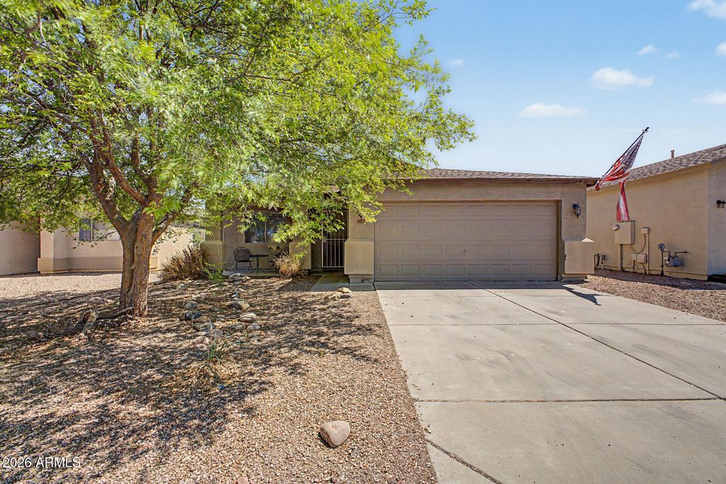 Photo of 1085 E Desert Rose Trail, San Tan Valley, AZ 85143 (MLS # 7025518)