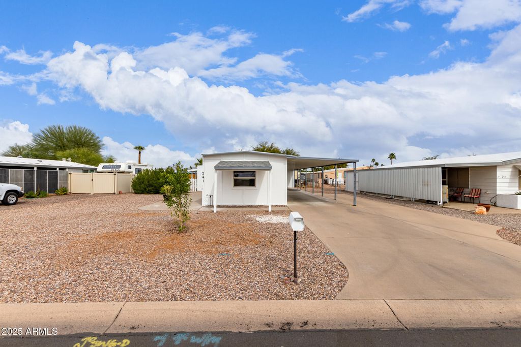 Photo of 241 S 54th Street, Mesa, AZ 85206 (MLS # 6934272)