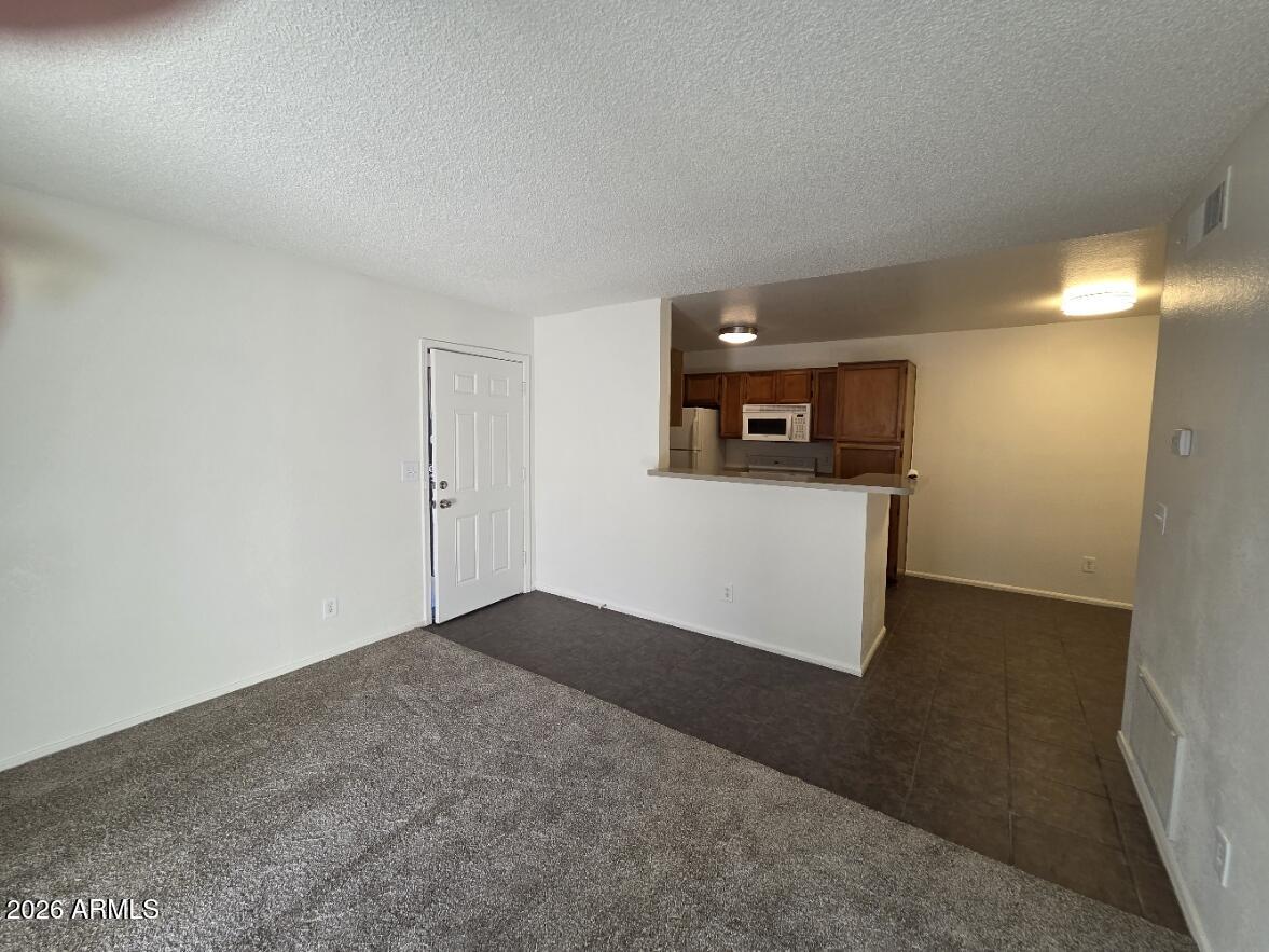 623 W GUADALUPE Road 130