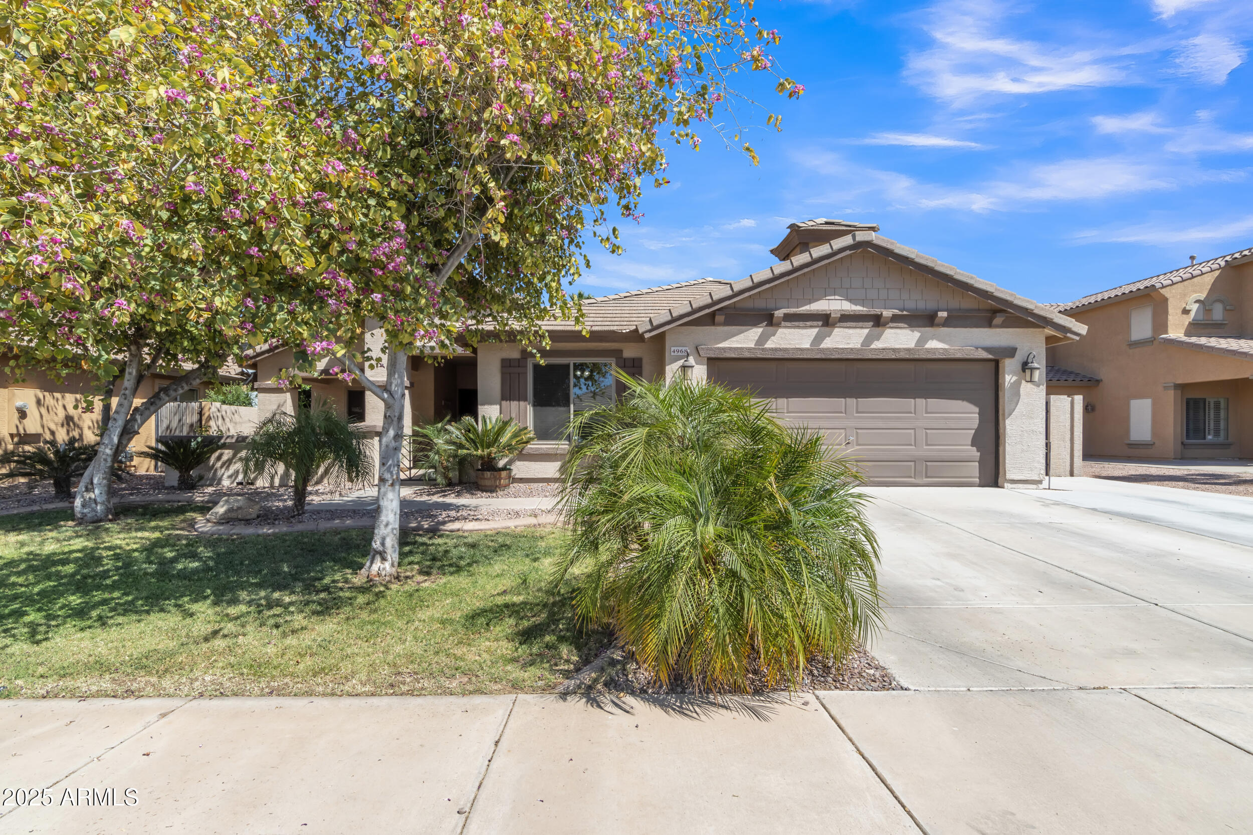 4968 E WESTCHESTER Drive